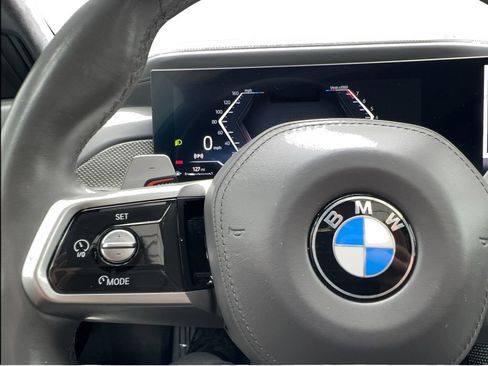 Used 2023 BMW 740i w/ Luxury Rear Seating Package RWD image 40