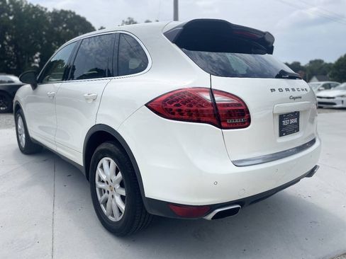 Used 2012 Porsche Cayenne AWD/4WD image 6