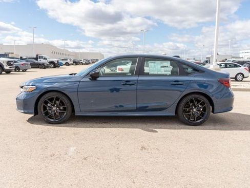 Used 2026 Honda Civic Sport image 4