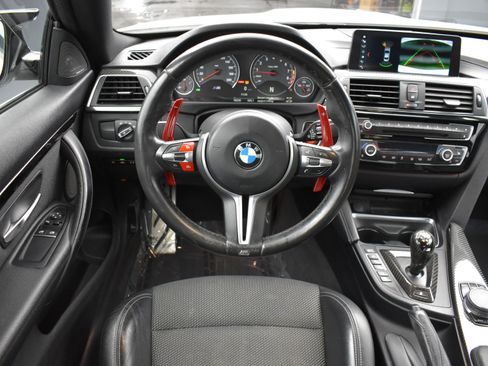 Used 2020 BMW M4 Coupe image 17