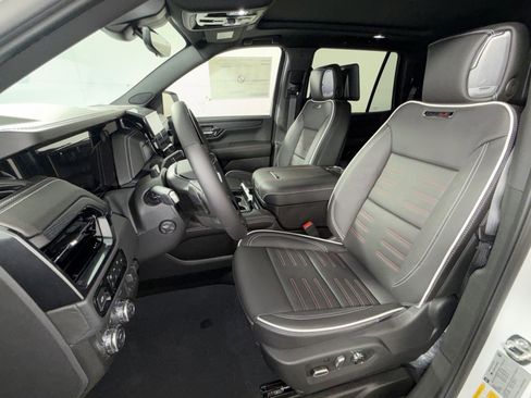 New 2026 GMC Yukon AT4 Ultimate AWD/4WD image 13