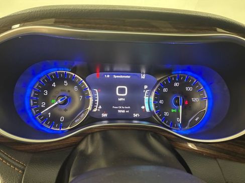 Used 2021 Chrysler Pacifica Pinnacle image 25