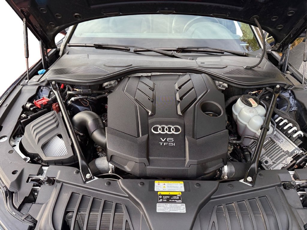 Used 2023 Audi A8 L 3.0T w/ Executive Package AWD/4WD image 29