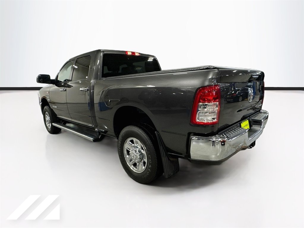 Used 2022 RAM 2500 Tradesman w/ Chrome Appearance Group AWD/4WD image 7