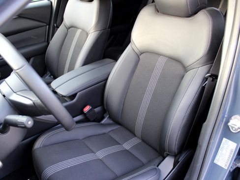 Used 2025 MAZDA CX-50 AWD 2.5 S w/ Preferred Package image 14