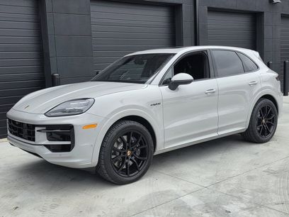 Certified 2025 Porsche Cayenne E-Hybrid