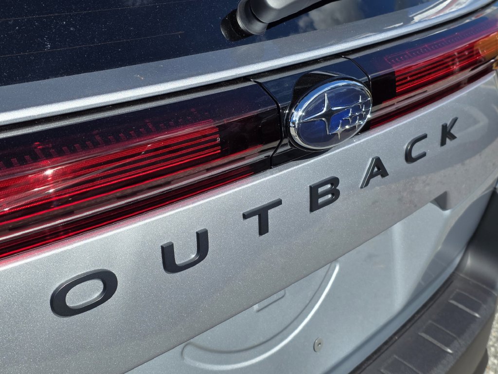 New 2026 Subaru Outback Limited XT AWD/4WD image 9
