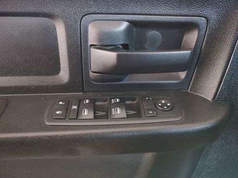 Used 2018 RAM 1500 Tradesman w/ Protection Group AWD/4WD image 33