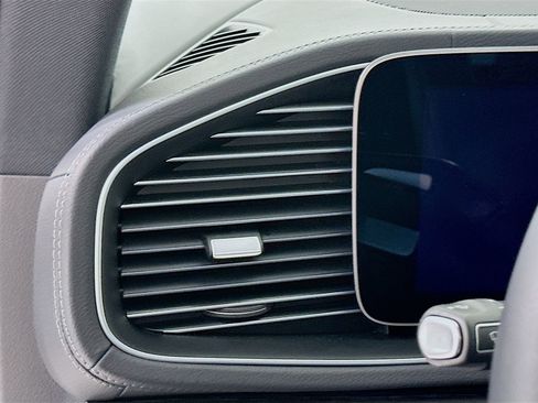 New 2026 Mercedes-Benz GLE 350 4MATIC image 11