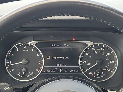 Used 2023 Nissan Pathfinder SV w/ SV Premium Package AWD/4WD image 16