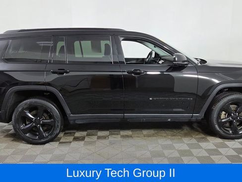 Used 2023 Jeep Grand Cherokee L Limited w/ Luxury Tech Group II image 10