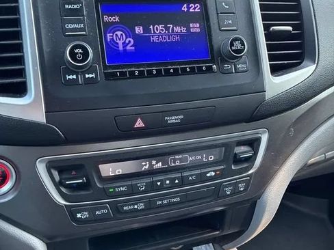 Used 2017 Honda Ridgeline RTS image 24