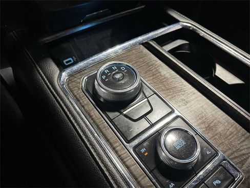 Used 2019 Ford Expedition Limited w/ Special Edition Package image 26