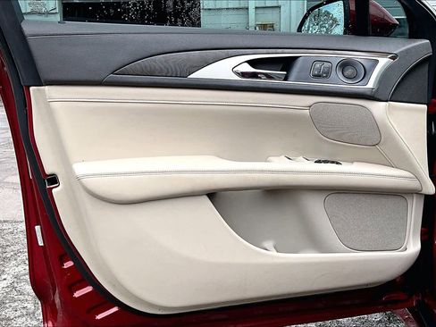 Used 2019 Lincoln MKZ Reserve w/ Reserve Plus Package image 22