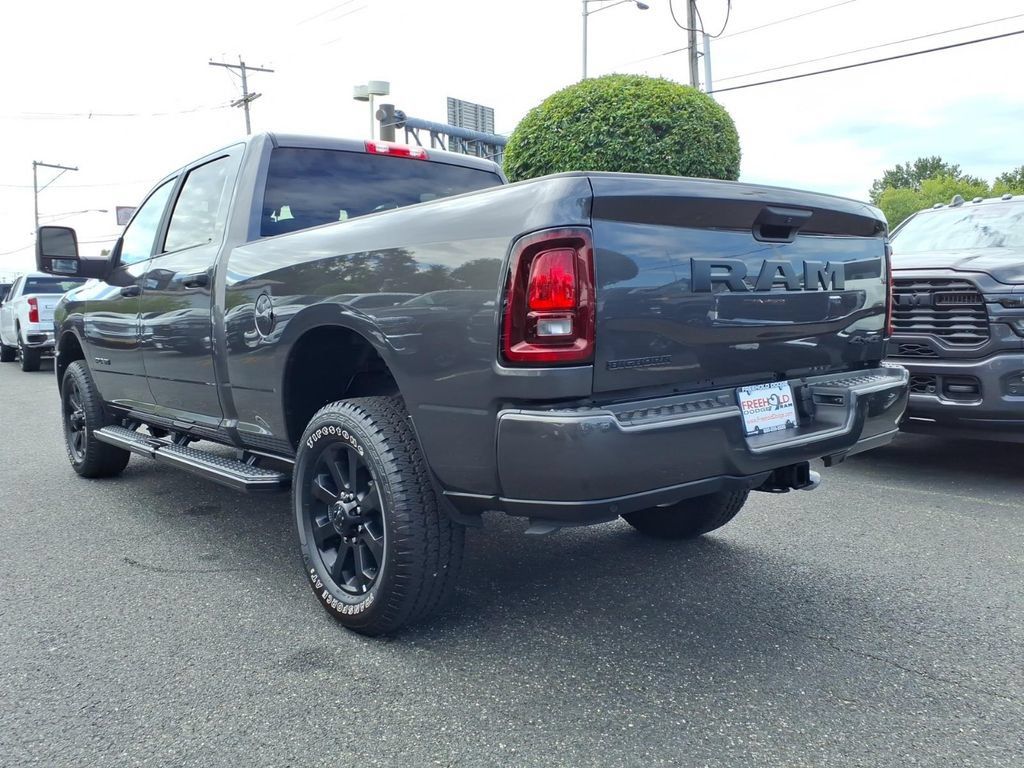 Used 2025 RAM 2500 Big Horn AWD/4WD image 19