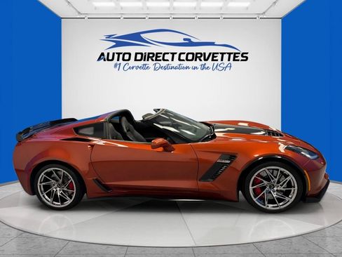 Used 2016 Chevrolet Corvette Z06 w/ 2LZ Preferred Equipment Group RWD image 5