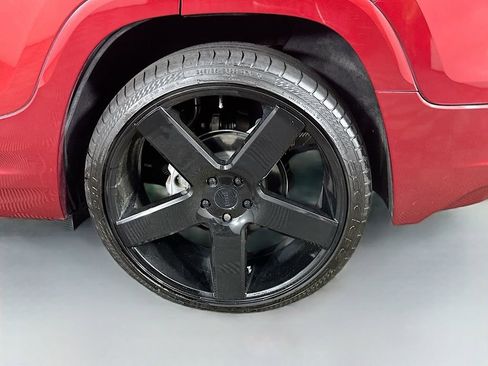 Used 2018 GMC Terrain Denali w/ Advanced Safety Package image 32