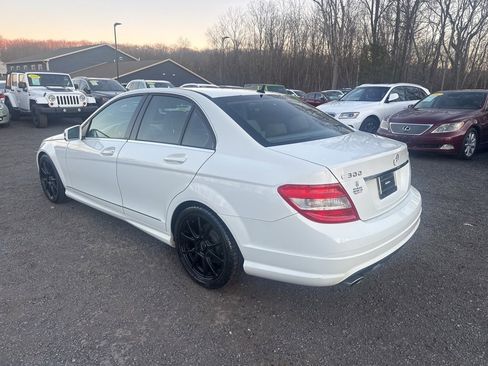 Used 2011 Mercedes-Benz C 300 4MATIC Sedan image 21