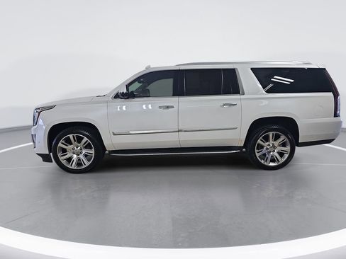 Certified 2018 Cadillac Escalade ESV Luxury AWD/4WD image 7