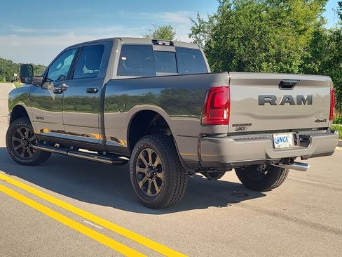 New 2026 RAM 2500 Big Horn AWD/4WD image 2