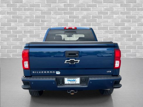 Used 2017 Chevrolet Silverado 1500 LTZ Z71 w/ LTZ Plus Package AWD/4WD image 4
