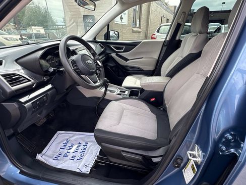 Used 2023 Subaru Forester AWD/4WD image 17