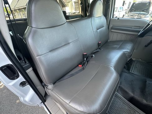 Used 2009 Ford F250 XL AWD/4WD image 30