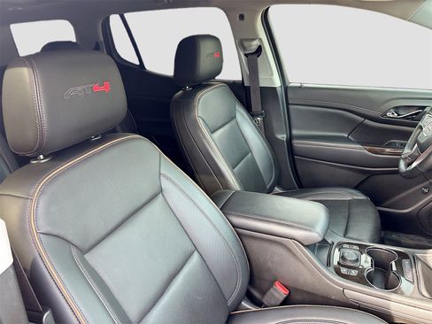 Used 2023 GMC Acadia AT4 w/ Technology Package image 30