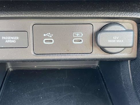 Used 2025 Honda Civic LX image 29