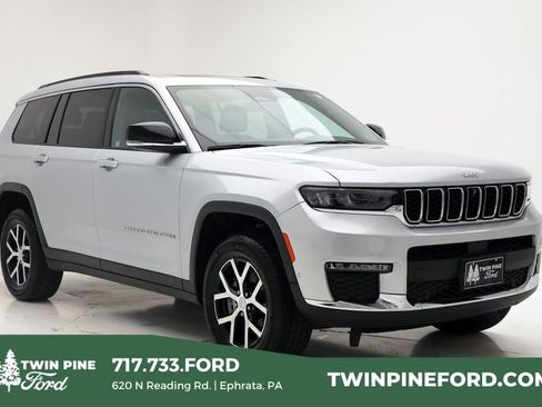 Used 2024 Jeep Grand Cherokee L Limited w/ Luxury Tech Group II image 1