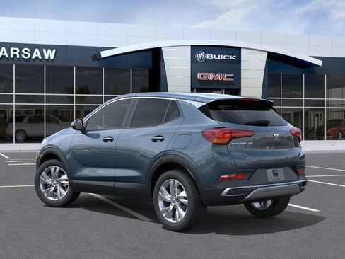 Used 2025 Buick Encore GX Preferred w/ Comfort Package FWD image 3