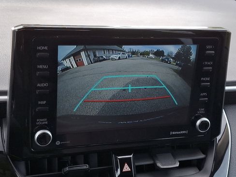 Used 2022 Toyota Corolla LE image 17