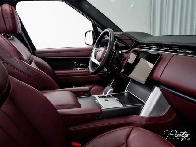 Used 2024 Land Rover Range Rover SE AWD/4WD image 40