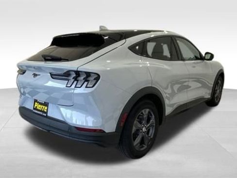 Used 2021 Ford Mustang Mach-E Select image 5