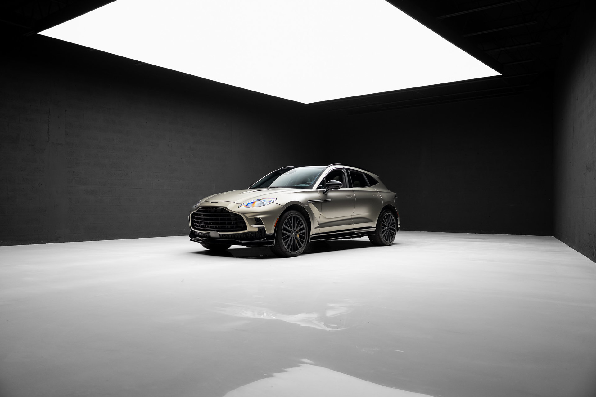 Used 2023 Aston Martin DBX 707 AWD/4WD image 83
