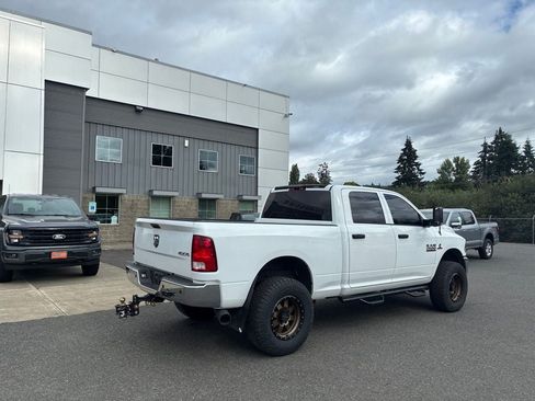 Used 2018 RAM 2500 Tradesman w/ Chrome Appearance Group AWD/4WD image 5