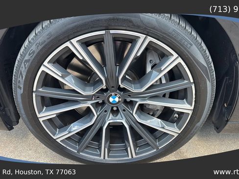 Used 2020 BMW 750i xDrive w/ Executive Package image 13