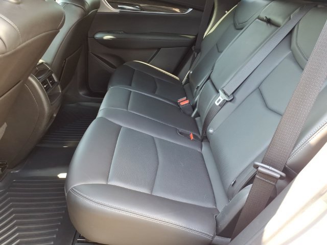 Certified 2023 Cadillac XT5 Sportv AWD/4WD image 11