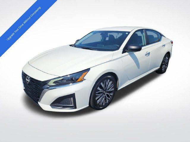 Used 2025 Nissan Altima 2.5 SV FWD 360° Tour