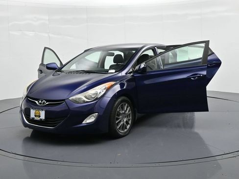 Used 2013 Hyundai Elantra GLS w/ Preferred Pkg FWD image 24