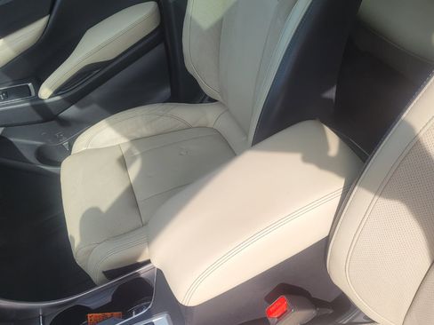 Used 2019 Subaru Ascent Limited w/ Popular Package #3 image 15