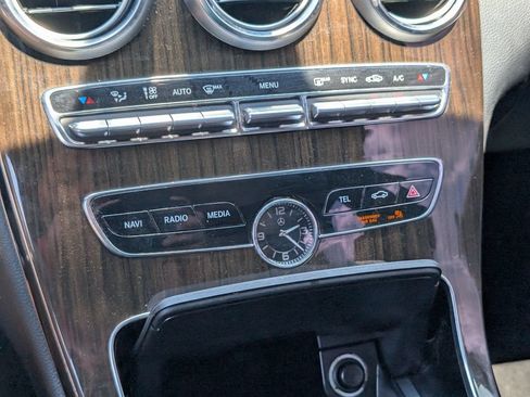Used 2019 Mercedes-Benz C 300 4MATIC Sedan w/ Premium Package image 29