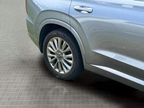 Used 2020 Hyundai Palisade Limited FWD image 12