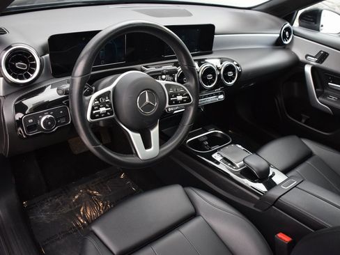 Used 2020 Mercedes-Benz A 220 image 21