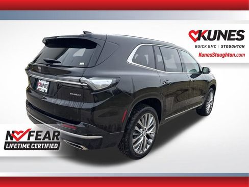 Used 2025 Buick Enclave Avenir w/ Trailering Package, 5000 lbs. AWD/4WD image 11