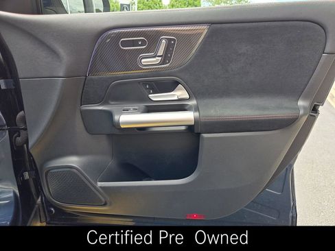 Certified 2023 Mercedes-Benz GLA 250 4MATIC image 32