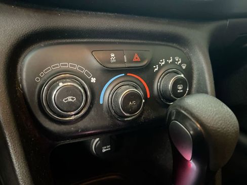 Used 2015 Dodge Dart SE w/ Convenience Group image 15