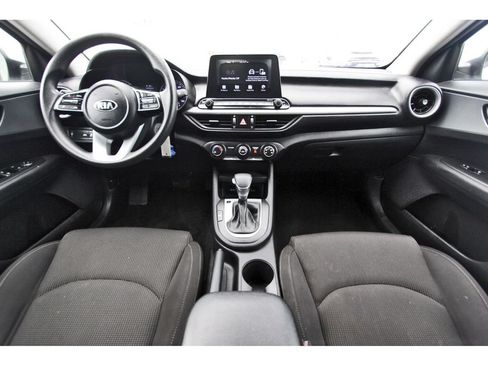 Used 2021 Kia Forte LXS FWD image 10