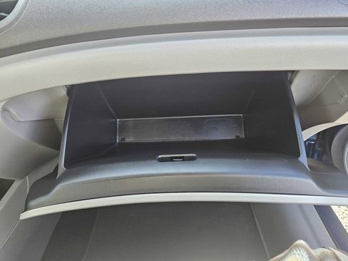 Used 2012 Honda Civic LX image 30