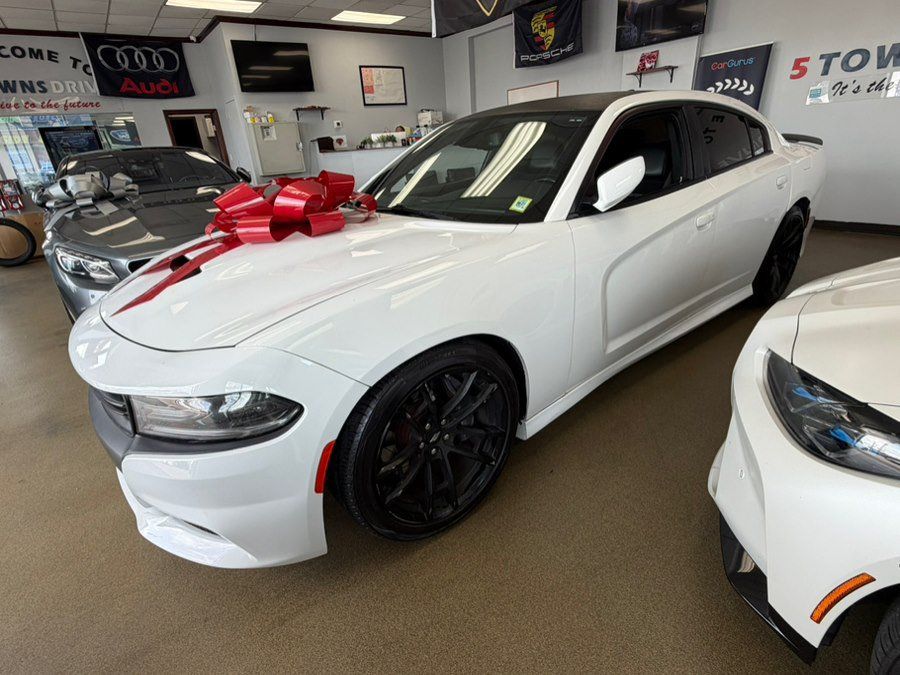 Used 2021 Dodge Charger Scat Pack RWD image 4